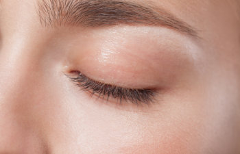 closed eye